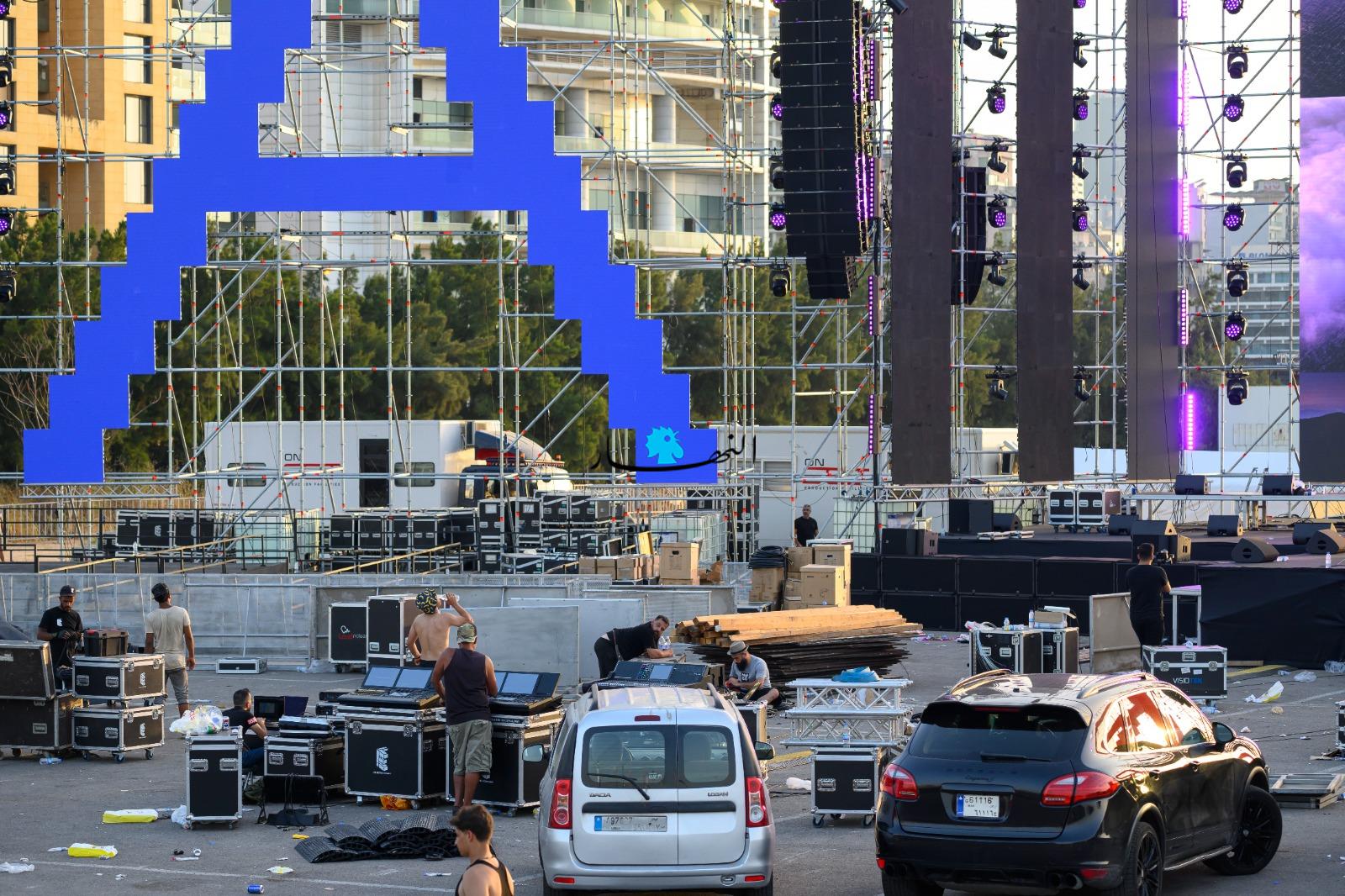 خطة تنظيمية وأمنية استعدادا لحفل عمرو دياب... دي جي رودج لـ النهار : الخطأ ممنوع (صور)